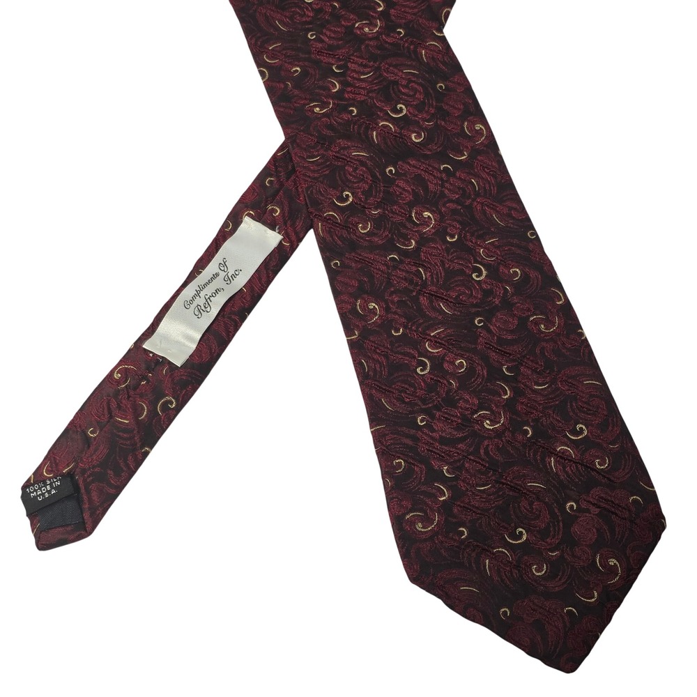 Piattelli Uomo Mens Silk Tie Burgundy Gold Scroll Paisley Jacquard Made in USA